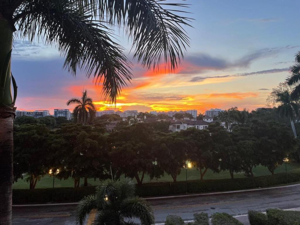 300 SE 5th Avenue Unit: 4160