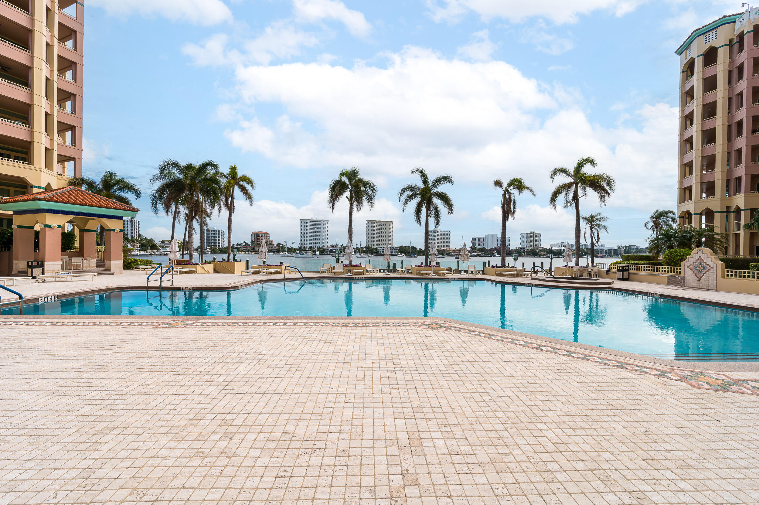 300 SE 5th Avenue Unit: 4160