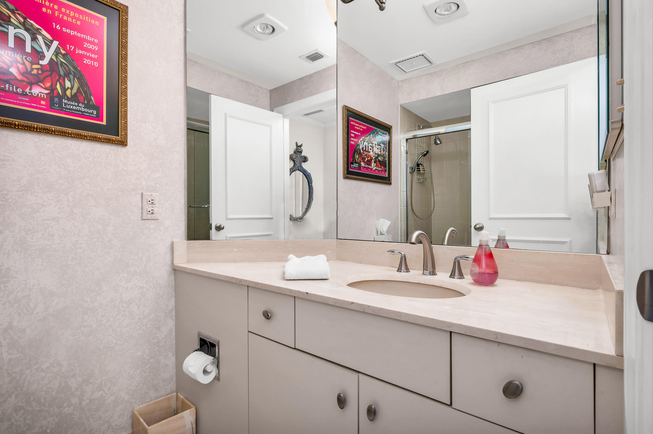 300 SE 5th Avenue Unit: 4160