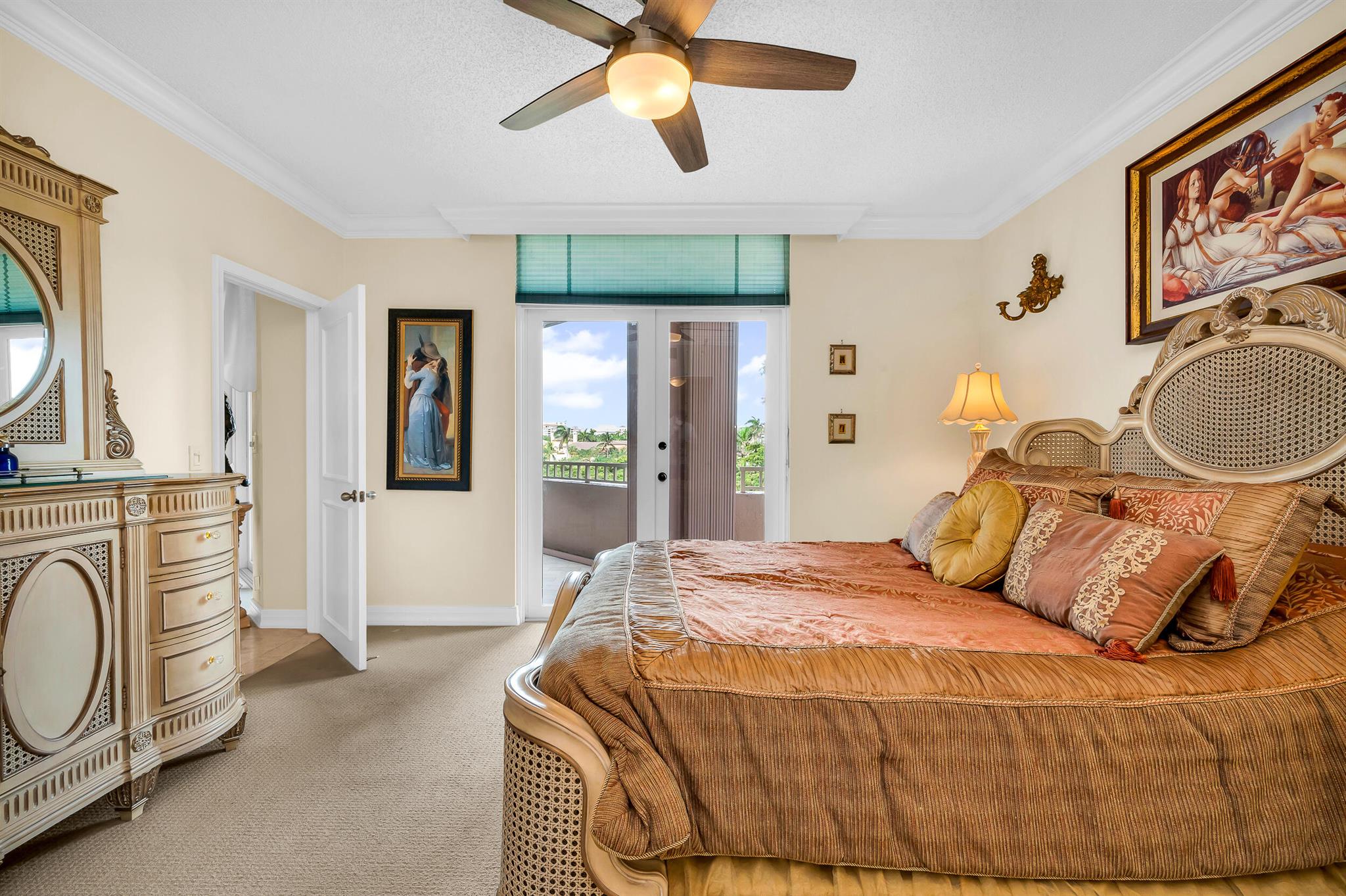 300 SE 5th Avenue Unit: 4160