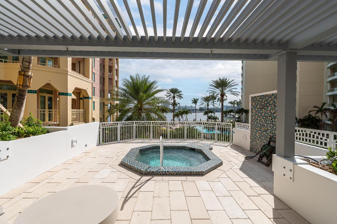 300 SE 5th Avenue Unit: 4160