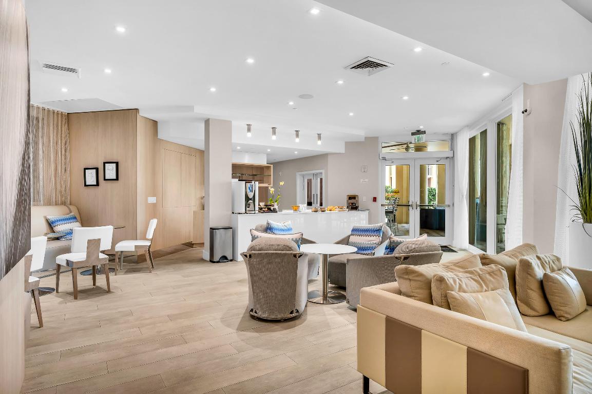 300 SE 5th Avenue Unit: 4160