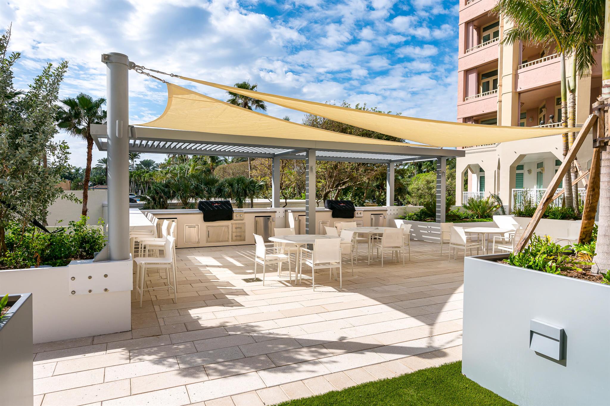 300 SE 5th Avenue Unit: 4160