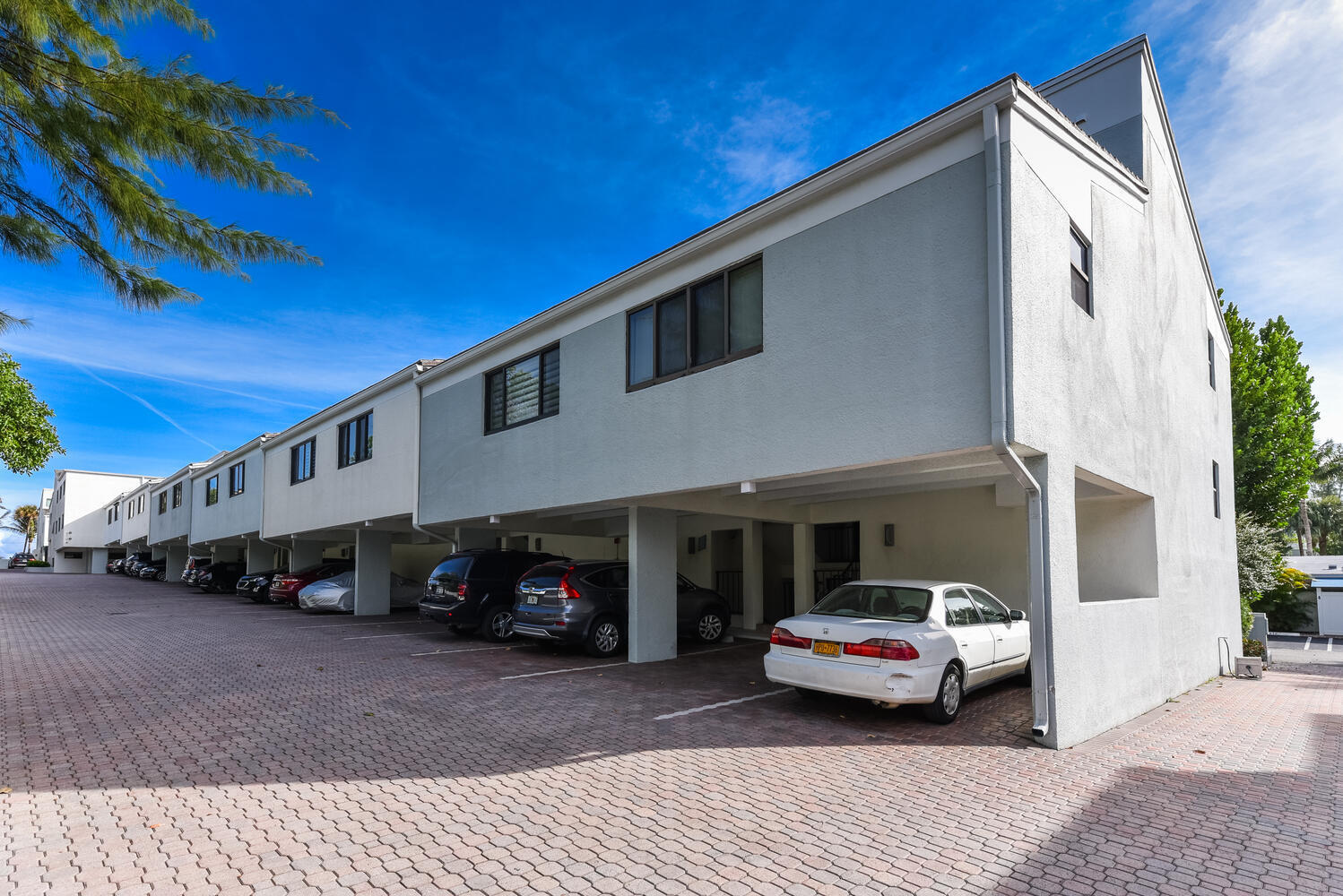 250 S Ocean Boulevard Unit: 275