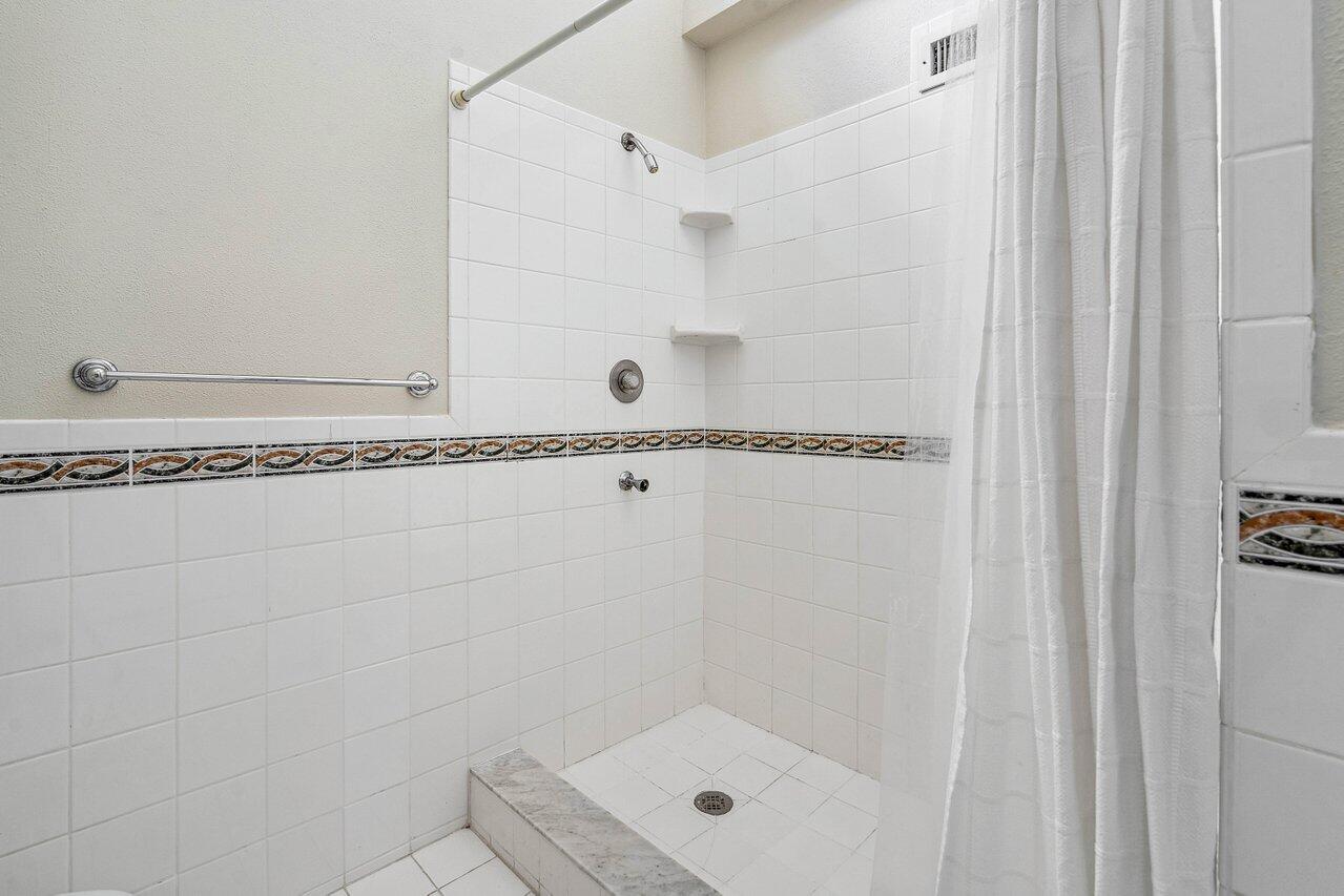 250 S Ocean Boulevard 261