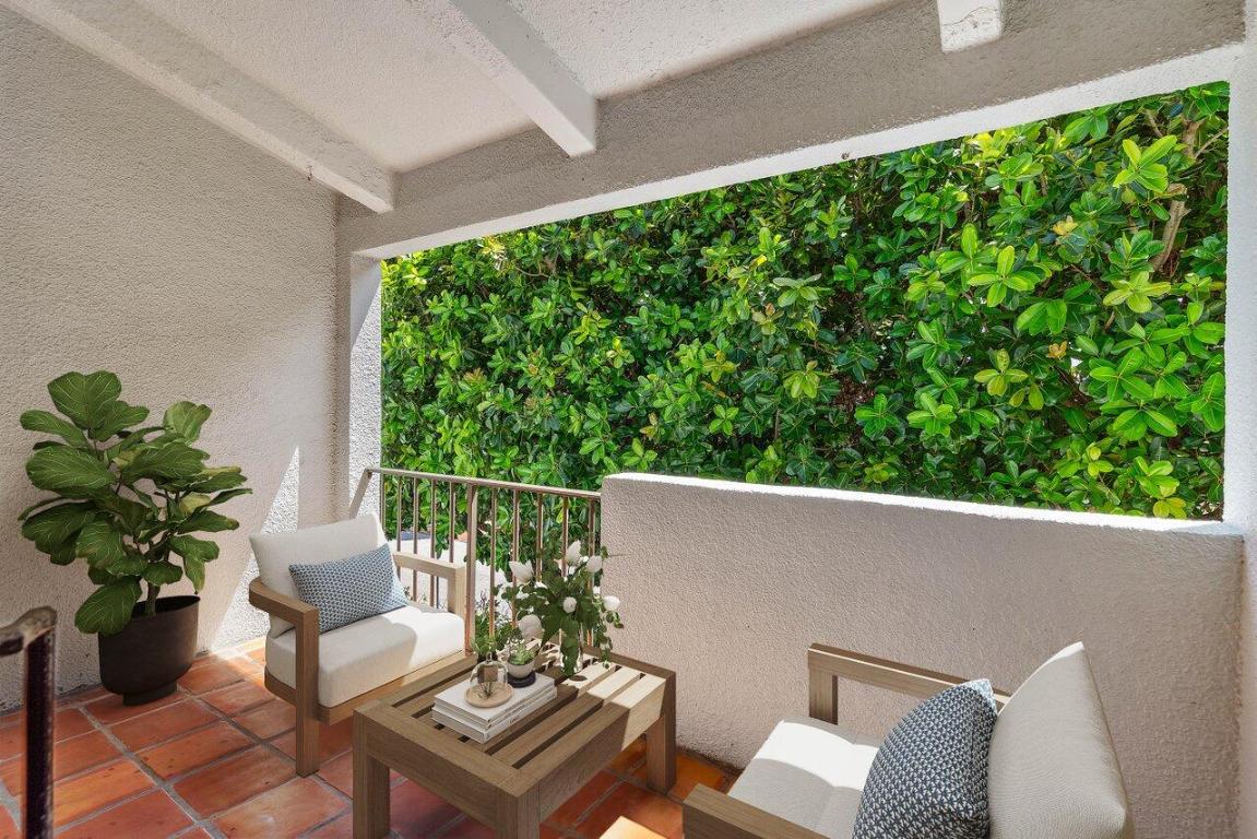 250 S Ocean Boulevard 261