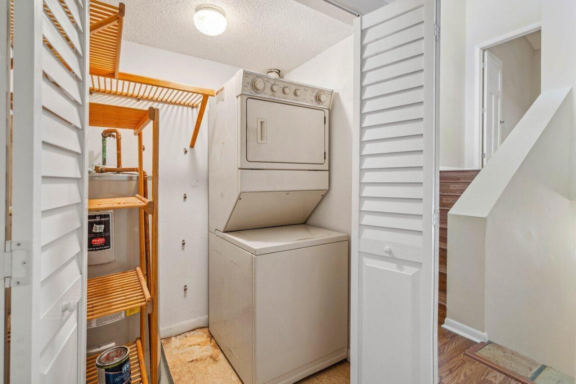 250 S Ocean Boulevard 261