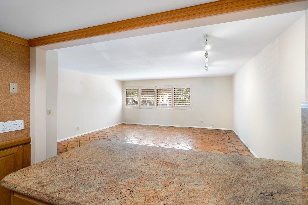 250 S Ocean Boulevard 261