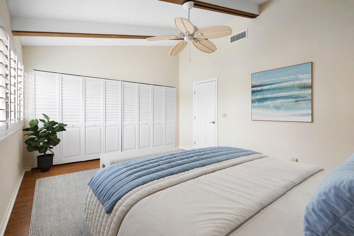 250 S Ocean Boulevard 261