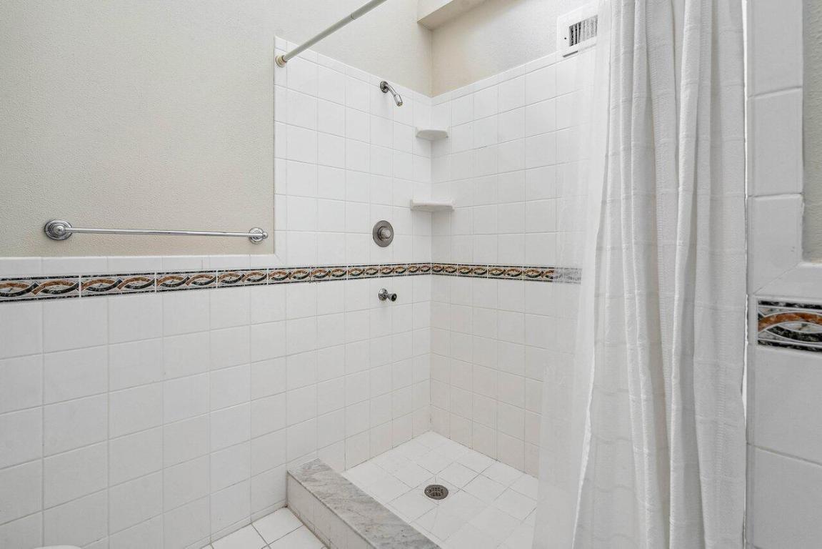 250 S Ocean Boulevard 261