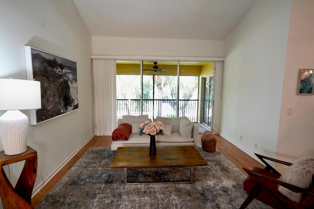 2121 S Ocean Boulevard 804
