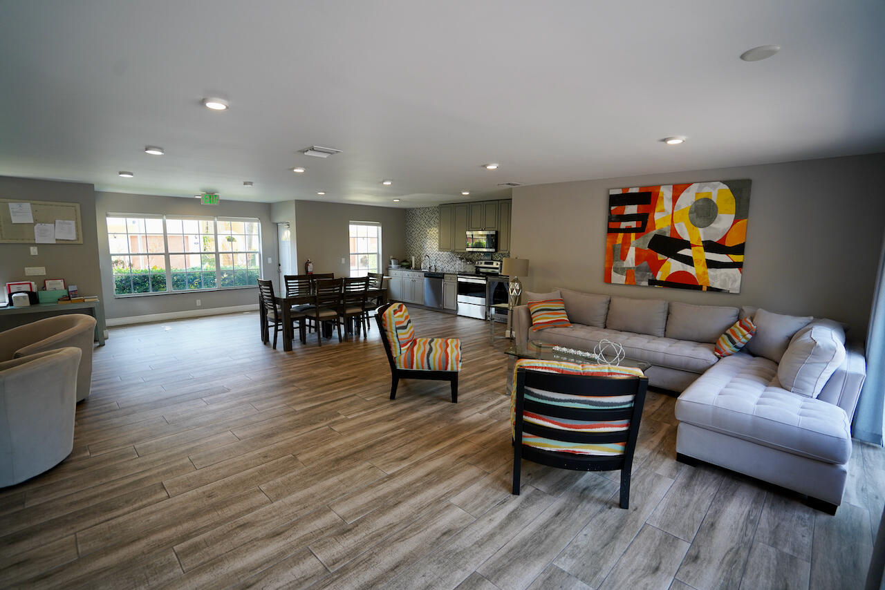 2121 S Ocean Boulevard 804