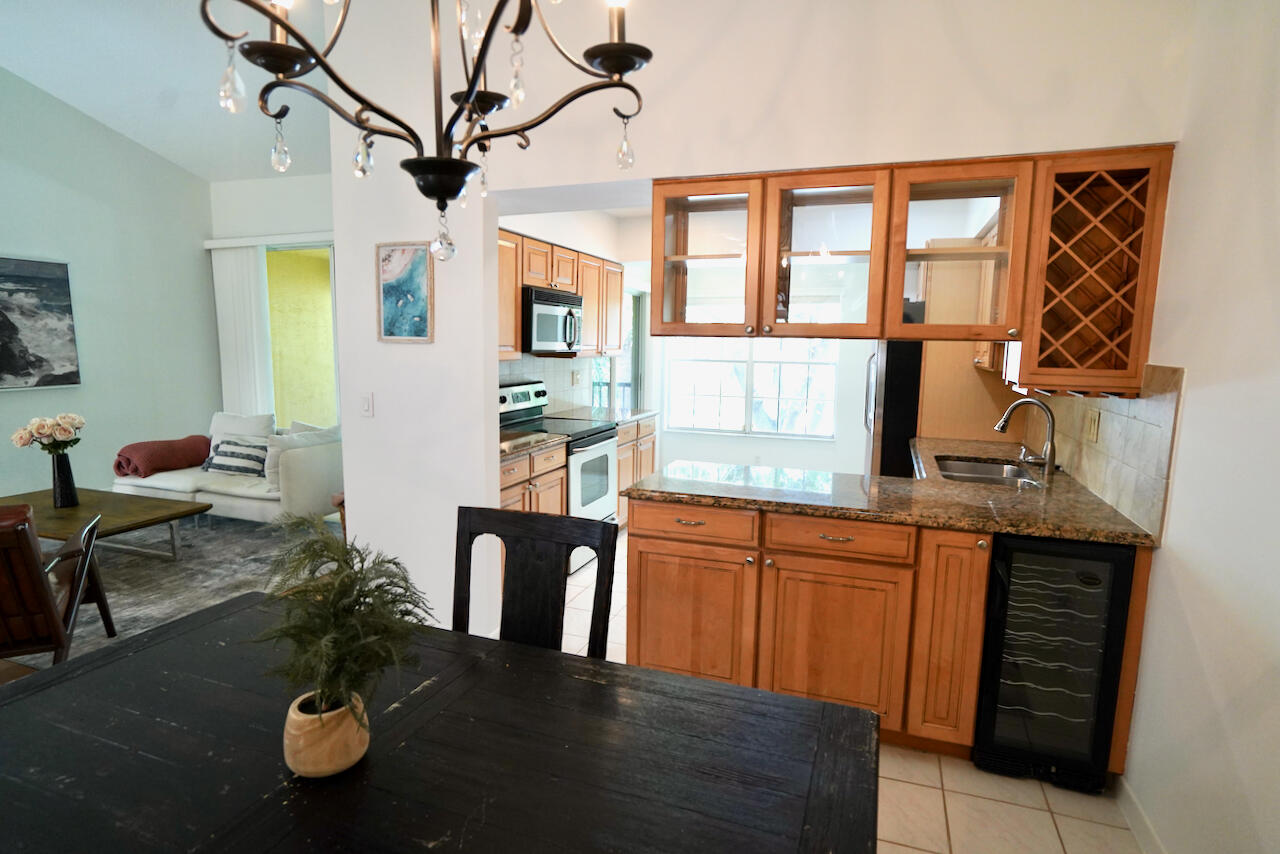 2121 S Ocean Boulevard 804