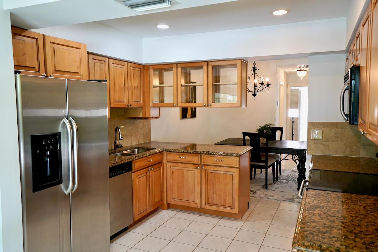 2121 S Ocean Boulevard 804
