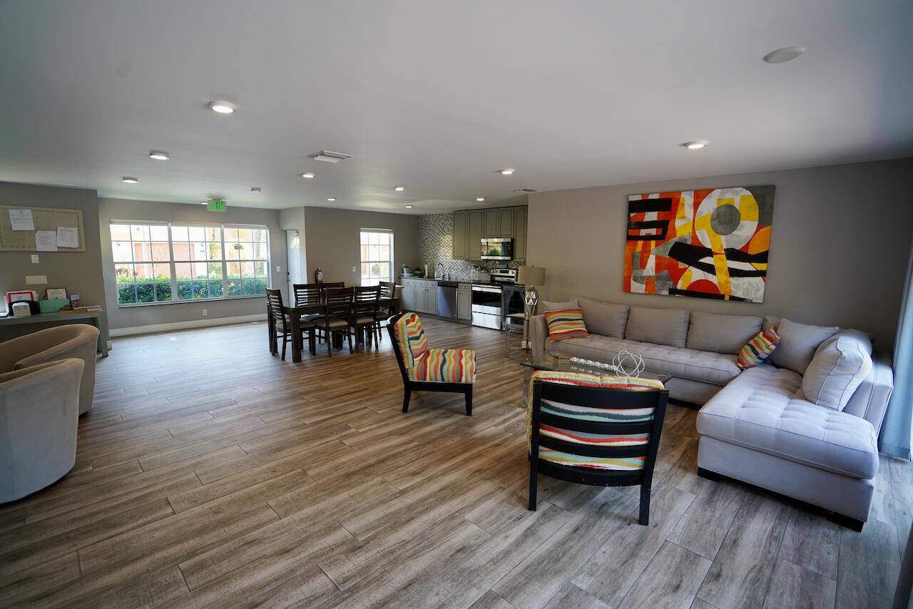 2121 S Ocean Boulevard 804
