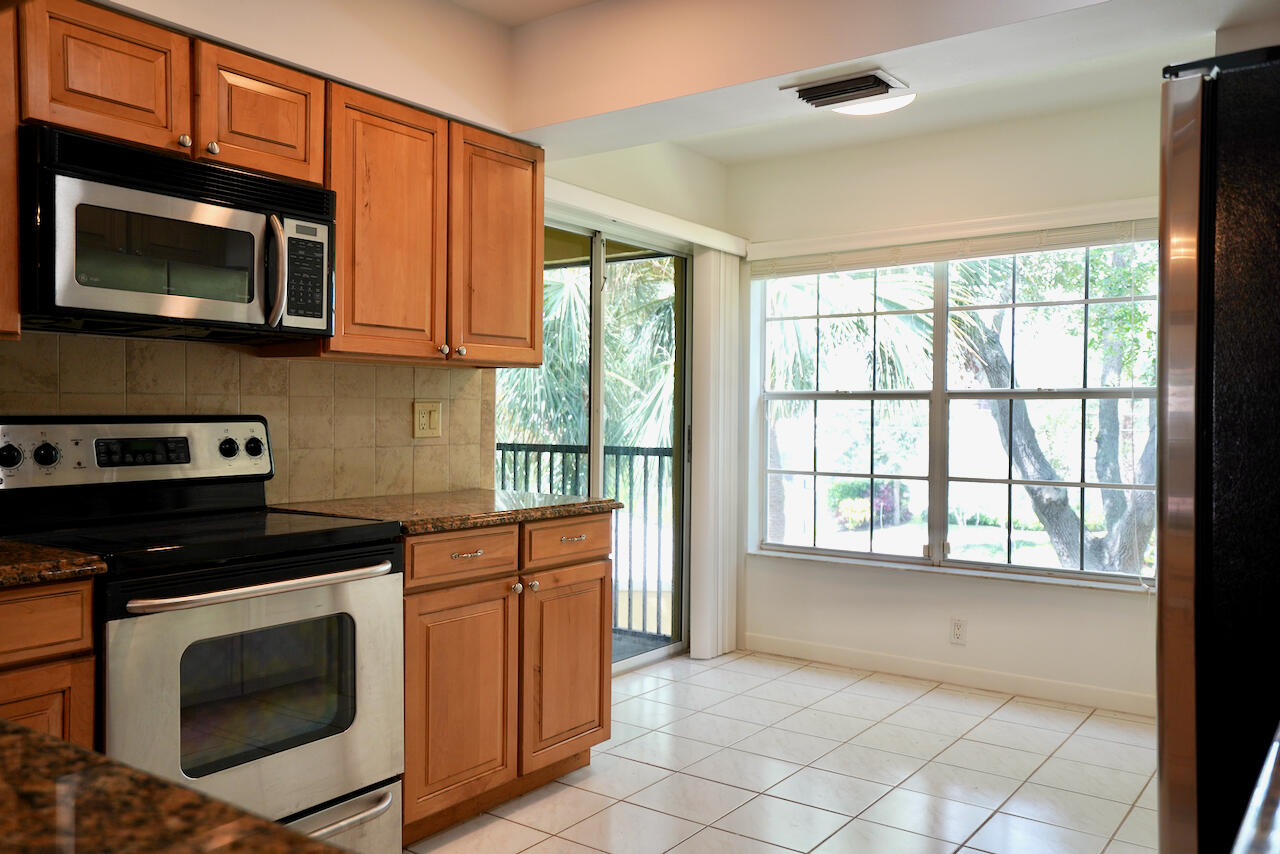 2121 S Ocean Boulevard 804