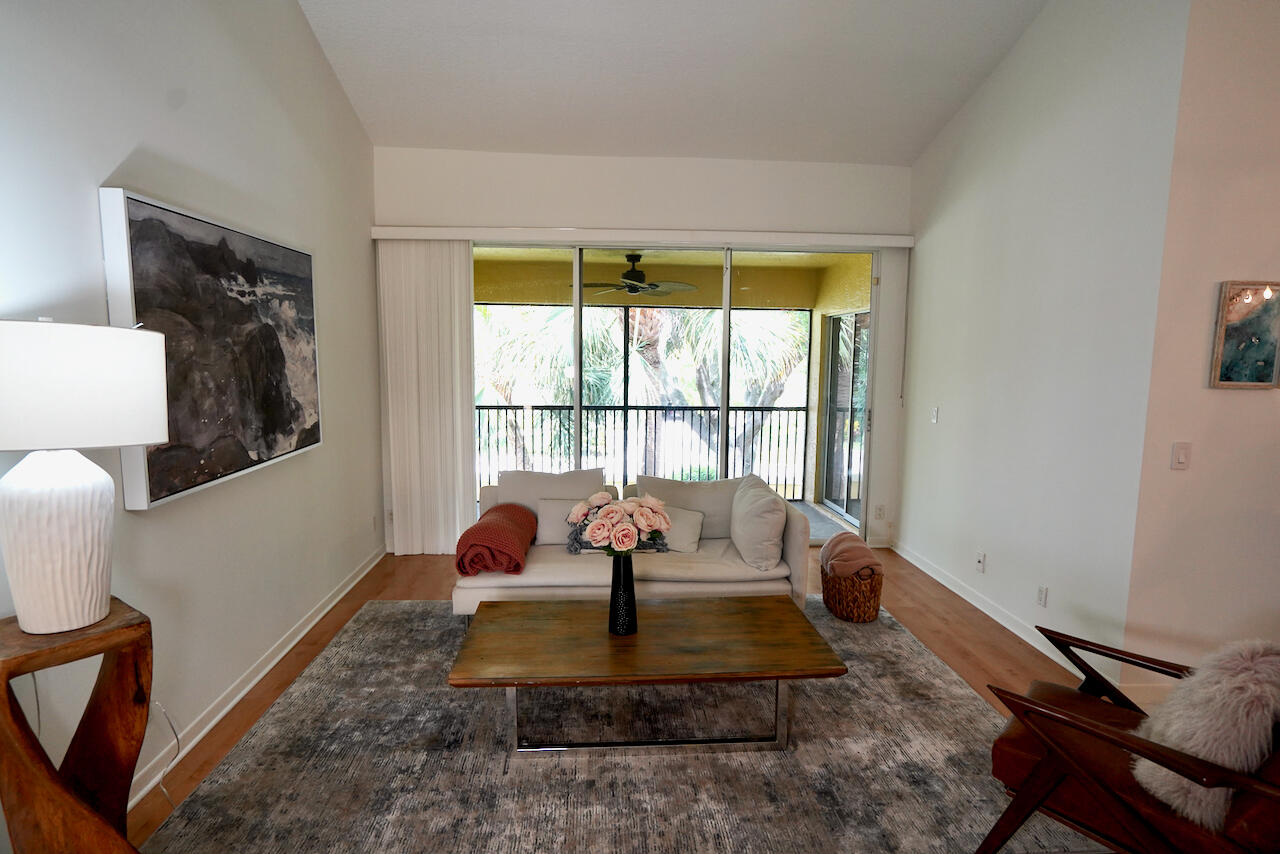 2121 S Ocean Boulevard 804