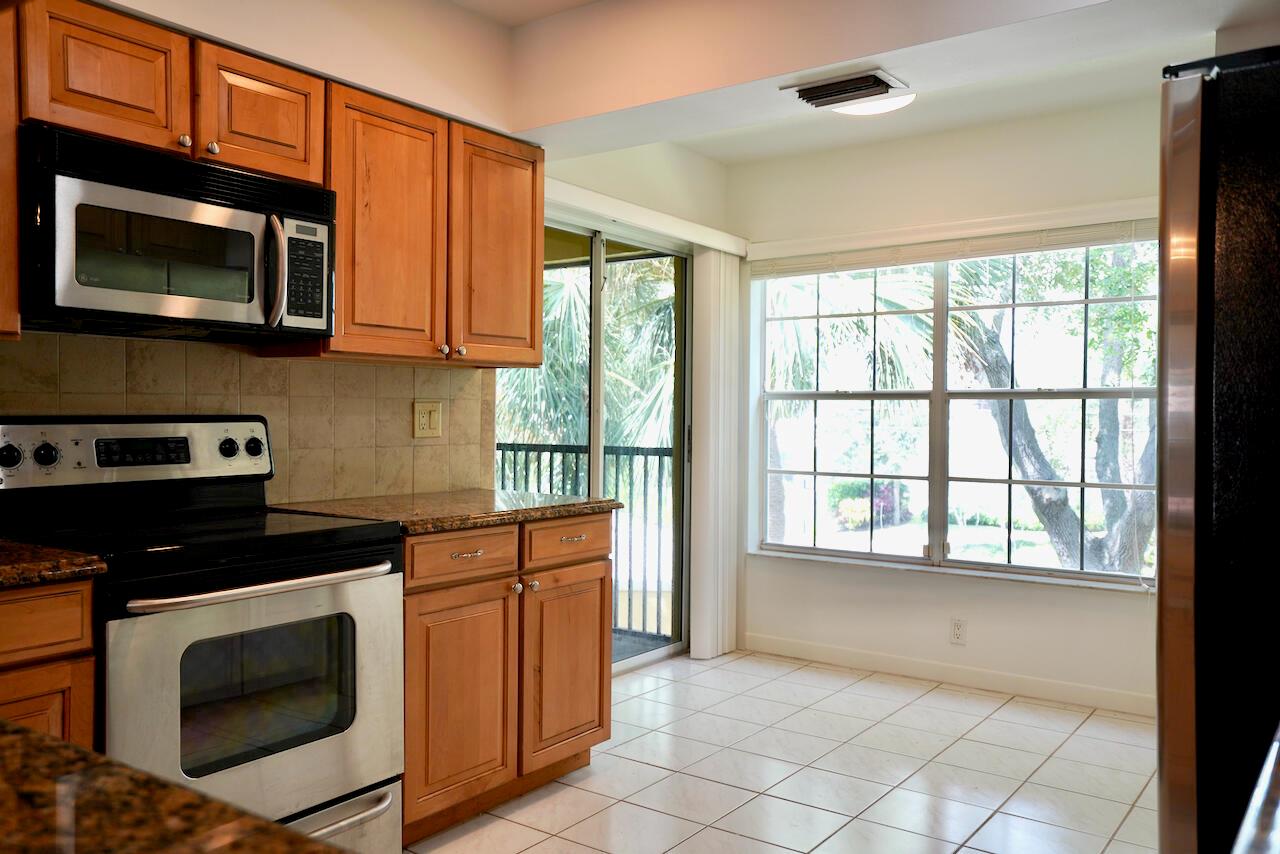 2121 S Ocean Boulevard 804