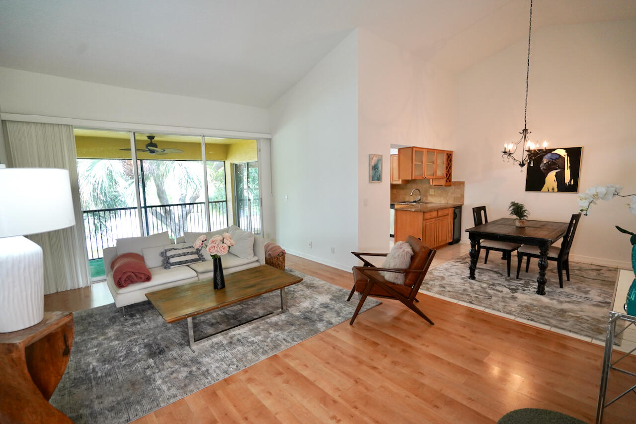 2121 S Ocean Boulevard 804