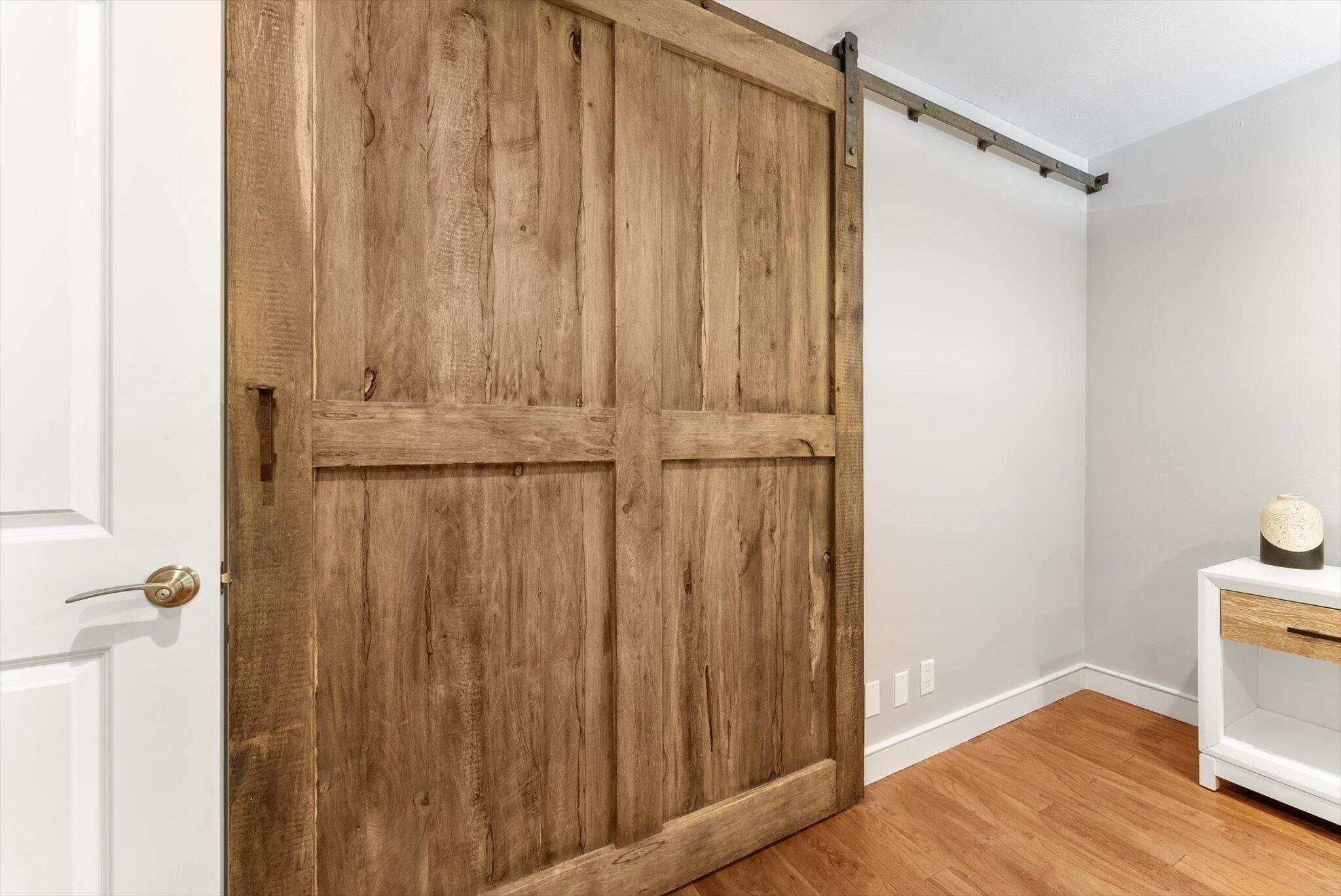 301 Venetian Drive 13