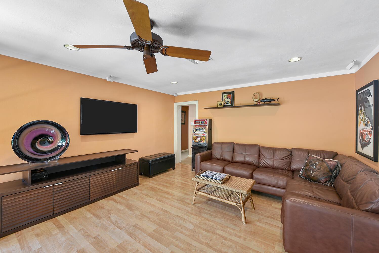 708 NW 6th Drive