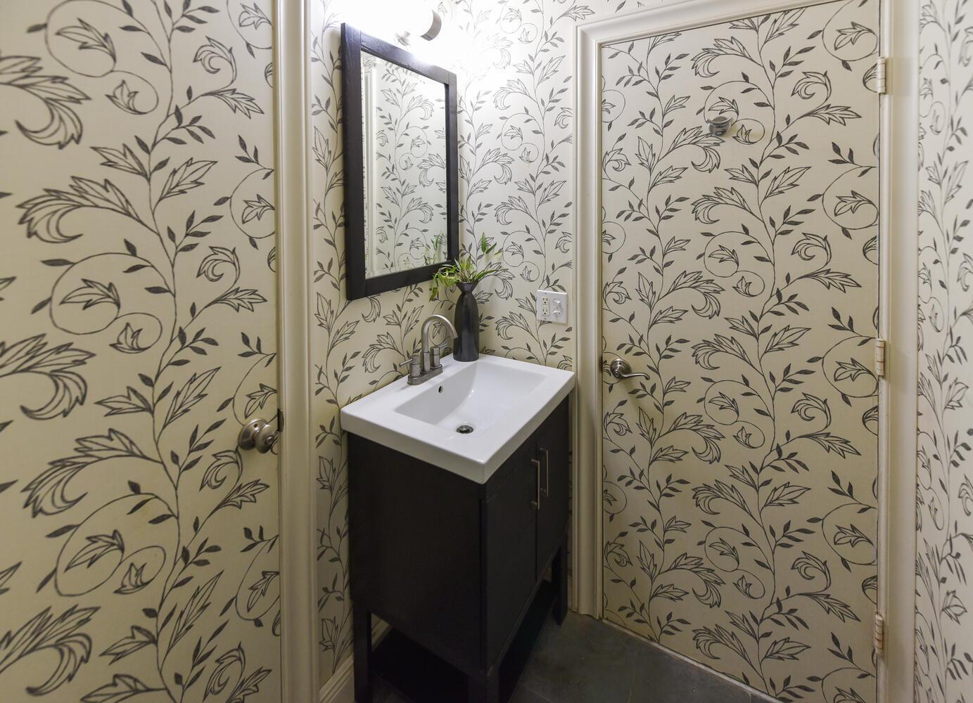 1228 George Bush Boulevard 4