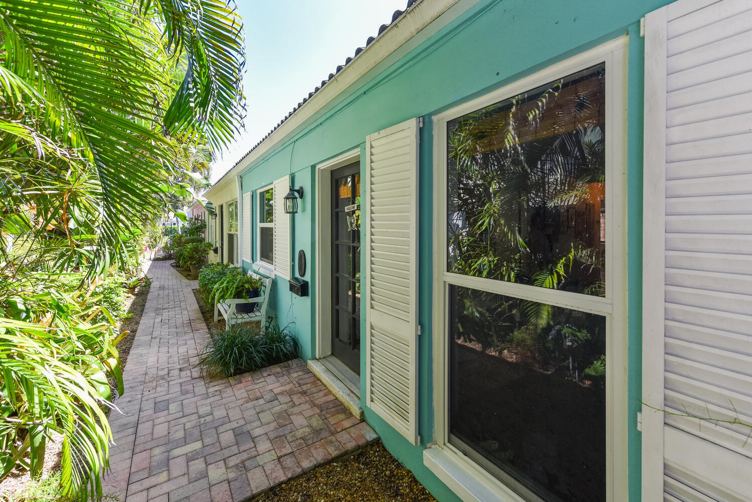 1228 George Bush Boulevard 4