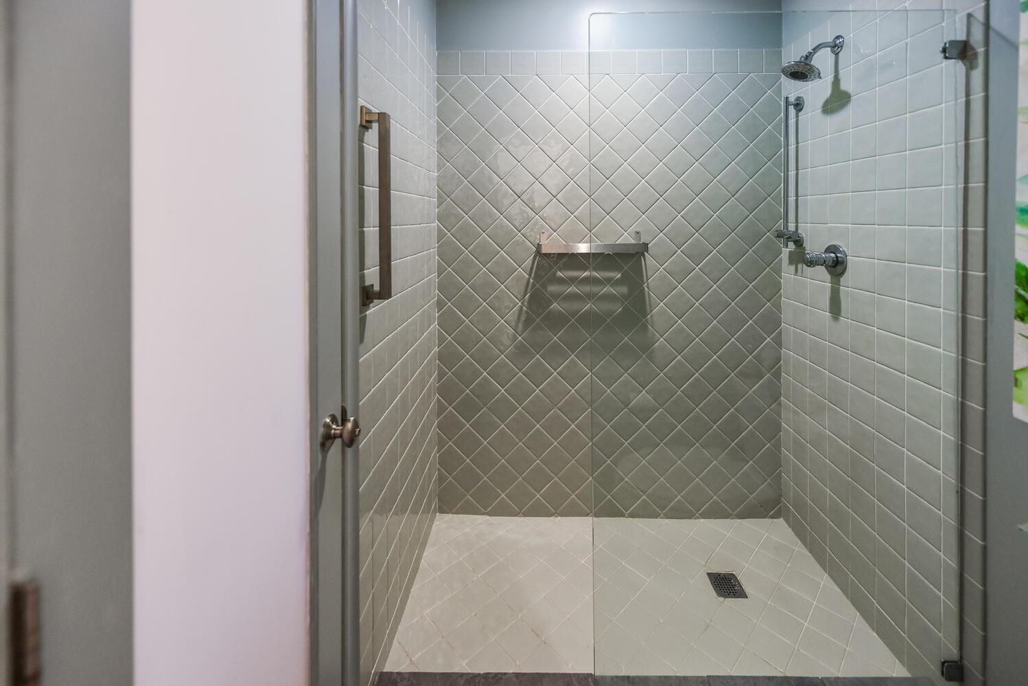 1228 George Bush Boulevard 4
