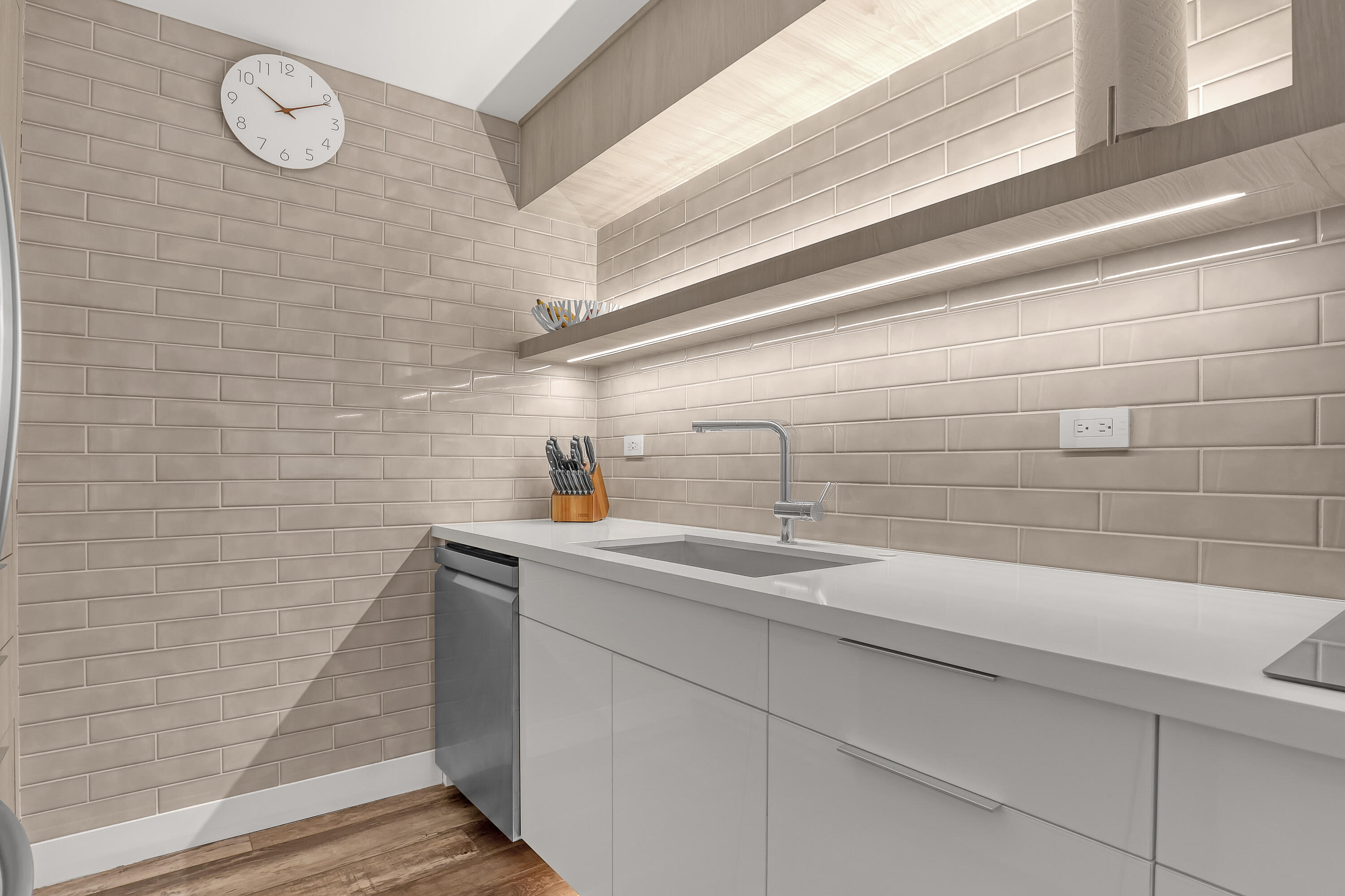 3301 S Ocean Boulevard 905