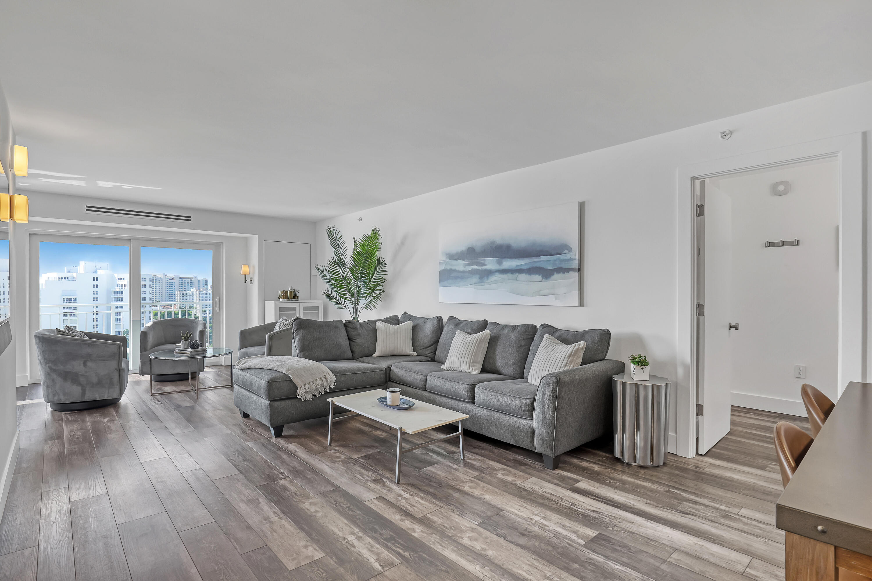 3301 S Ocean Boulevard 905