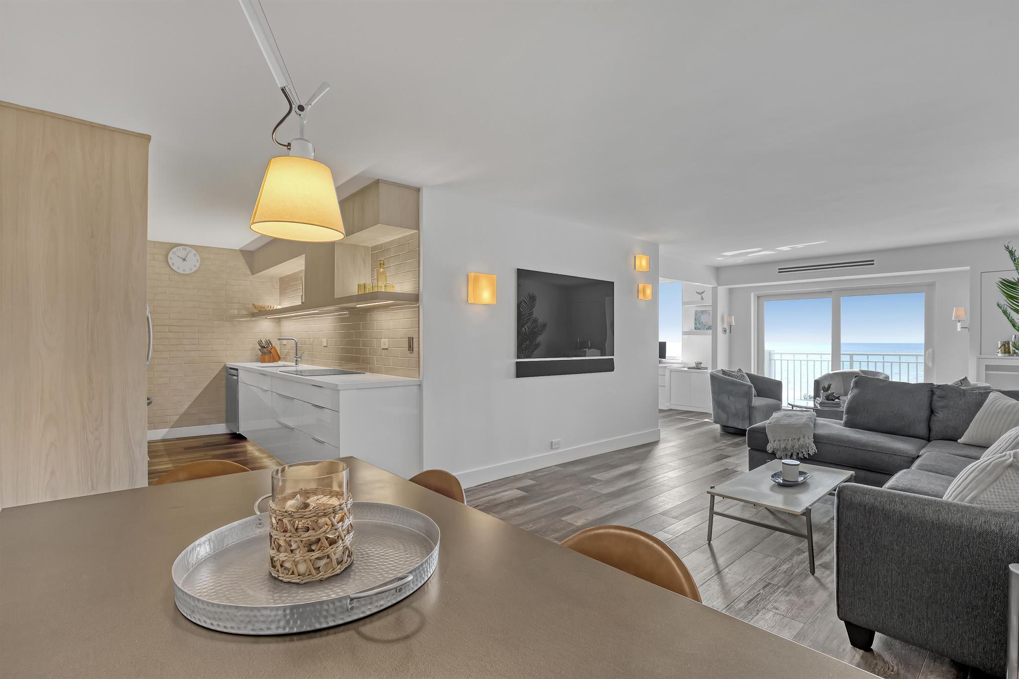 3301 S Ocean Boulevard 905