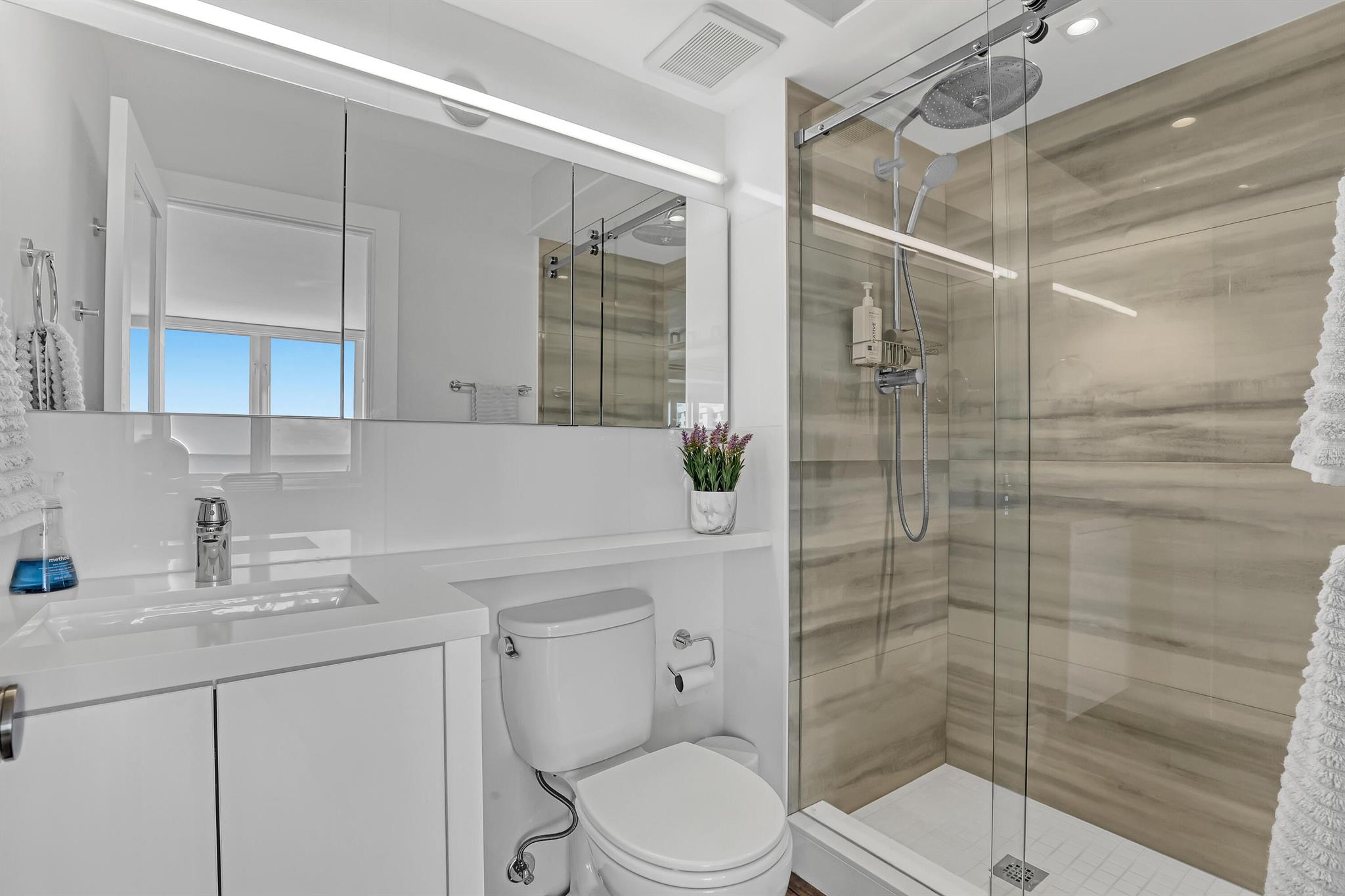 3301 S Ocean Boulevard 905