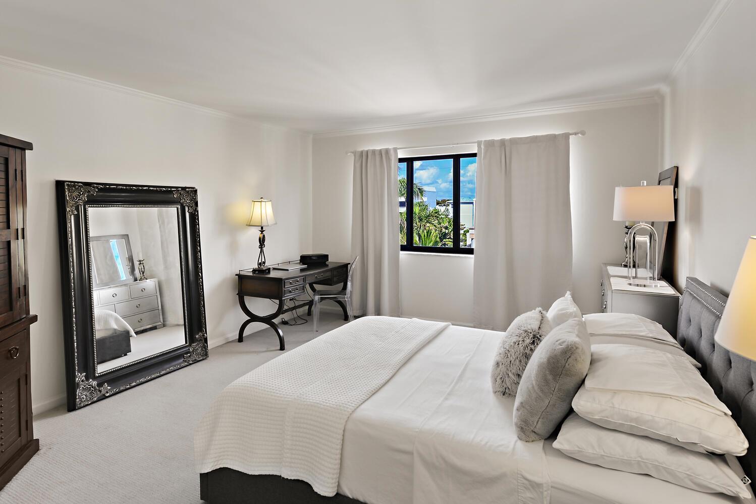 250 S Ocean Boulevard 258