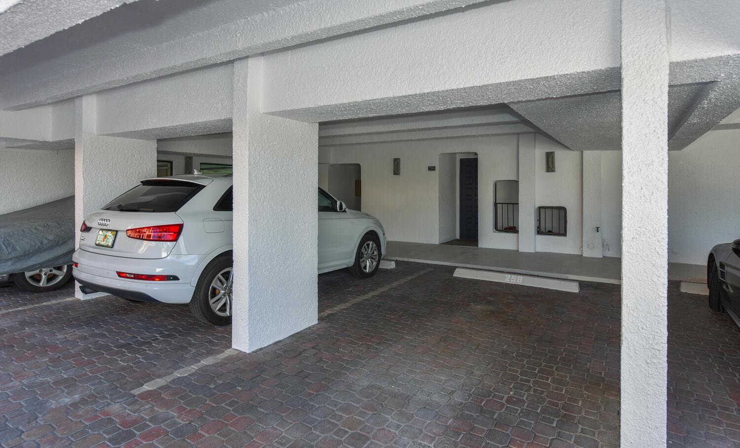 250 S Ocean Boulevard 258