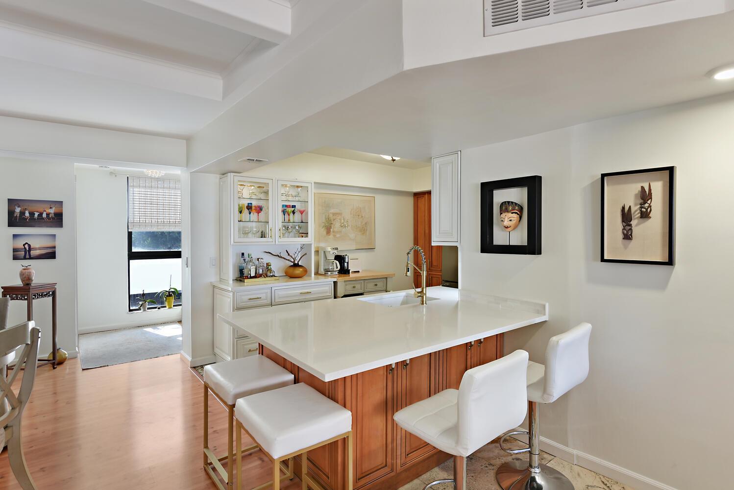 250 S Ocean Boulevard 258