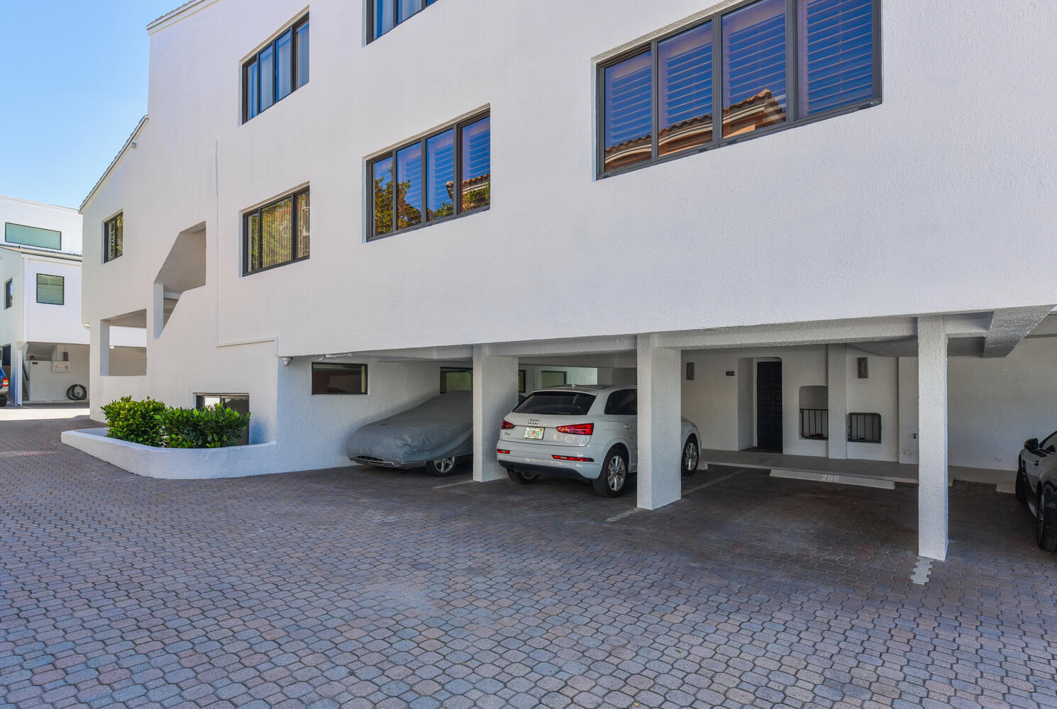 250 S Ocean Boulevard 258