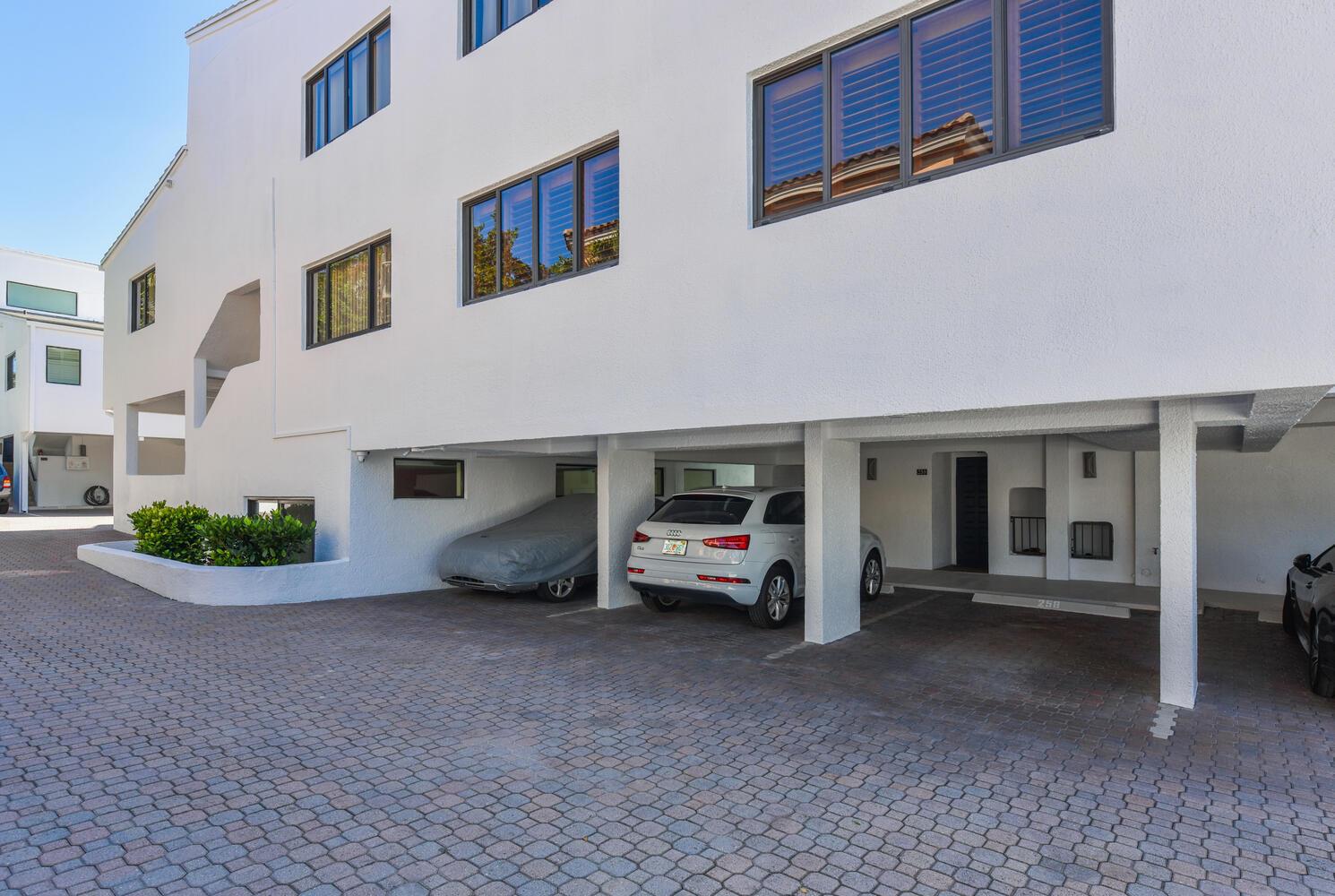 250 S Ocean Boulevard 258