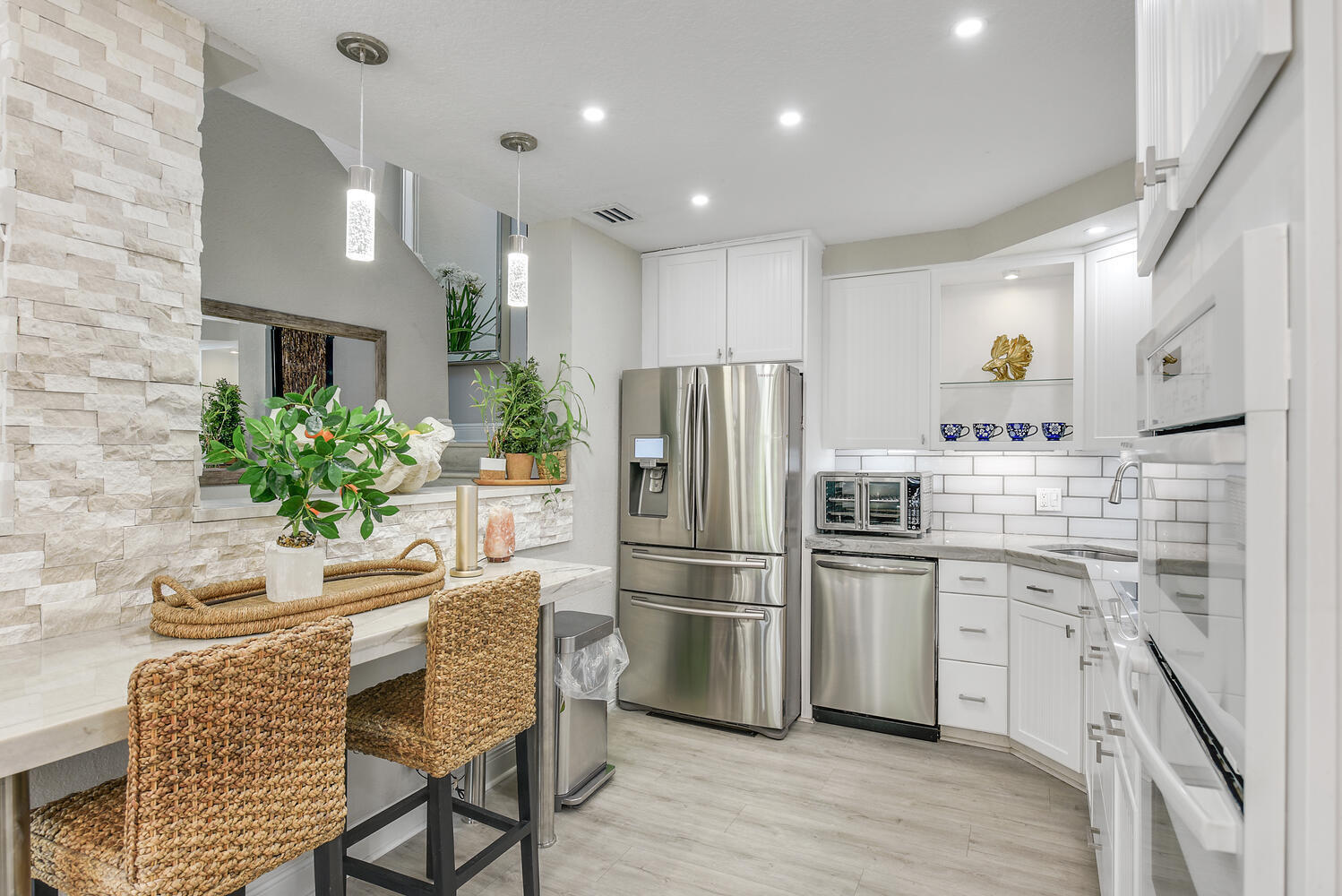 250 S Ocean Boulevard 272