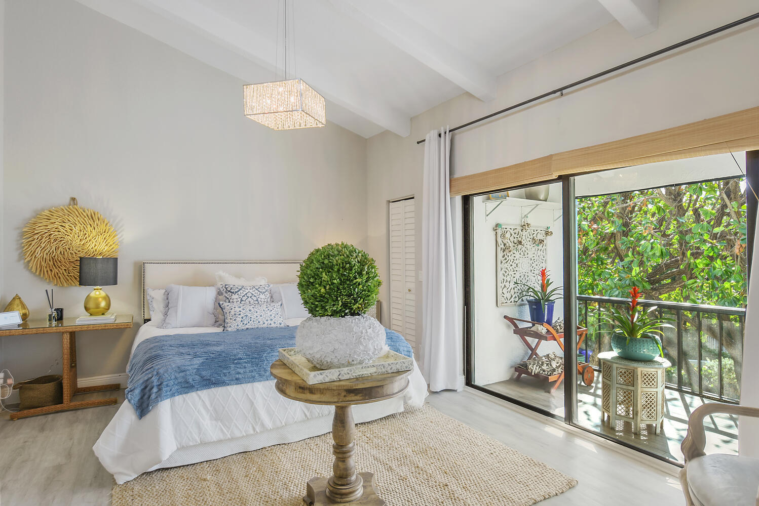 250 S Ocean Boulevard 272