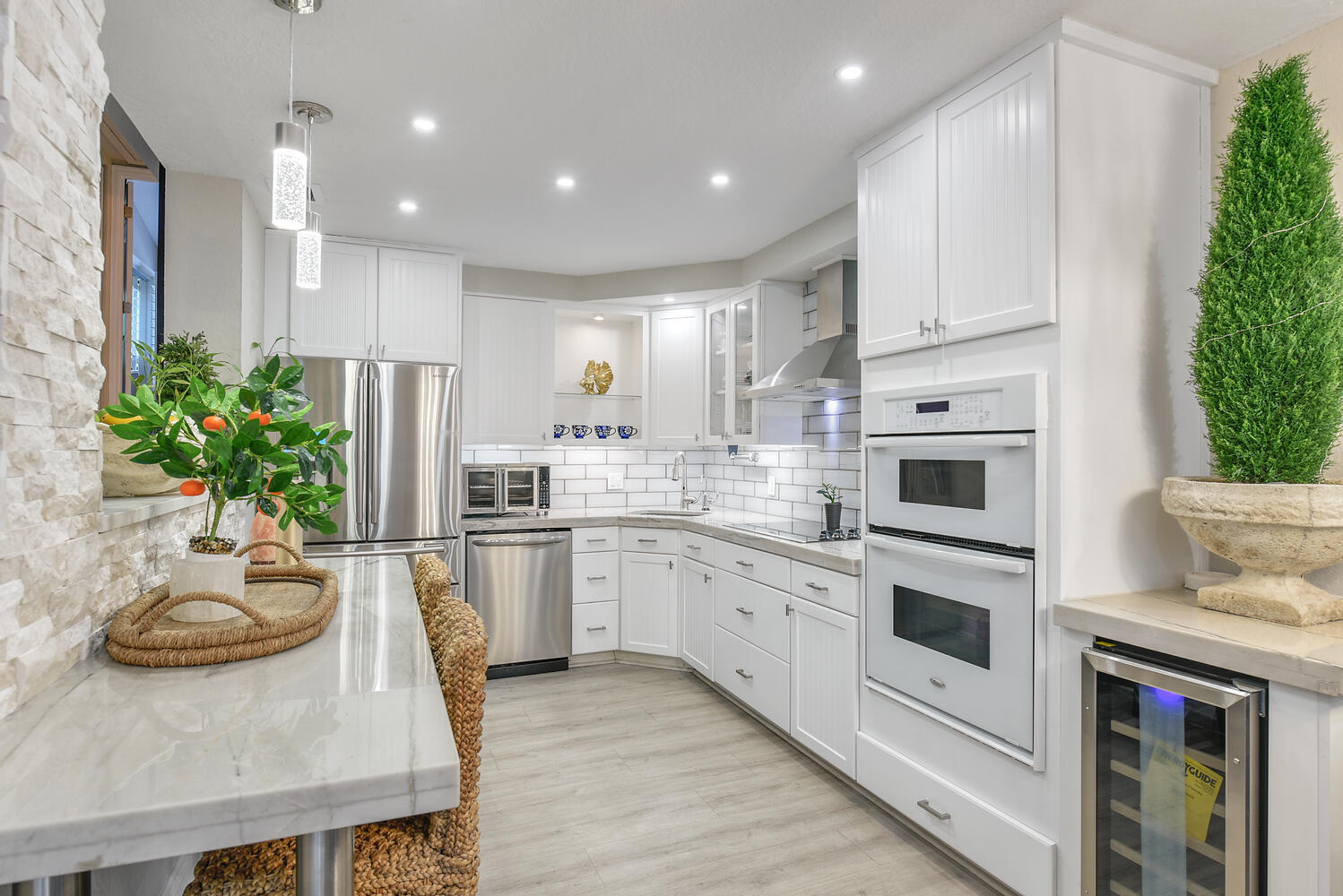 250 S Ocean Boulevard 272