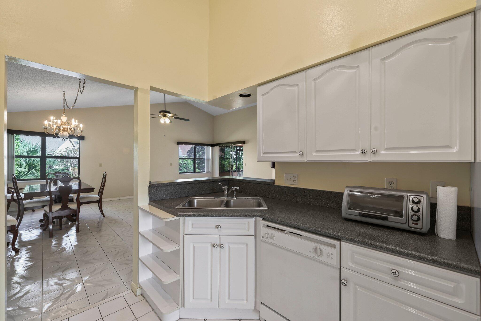 1235 NW 19th Terrace