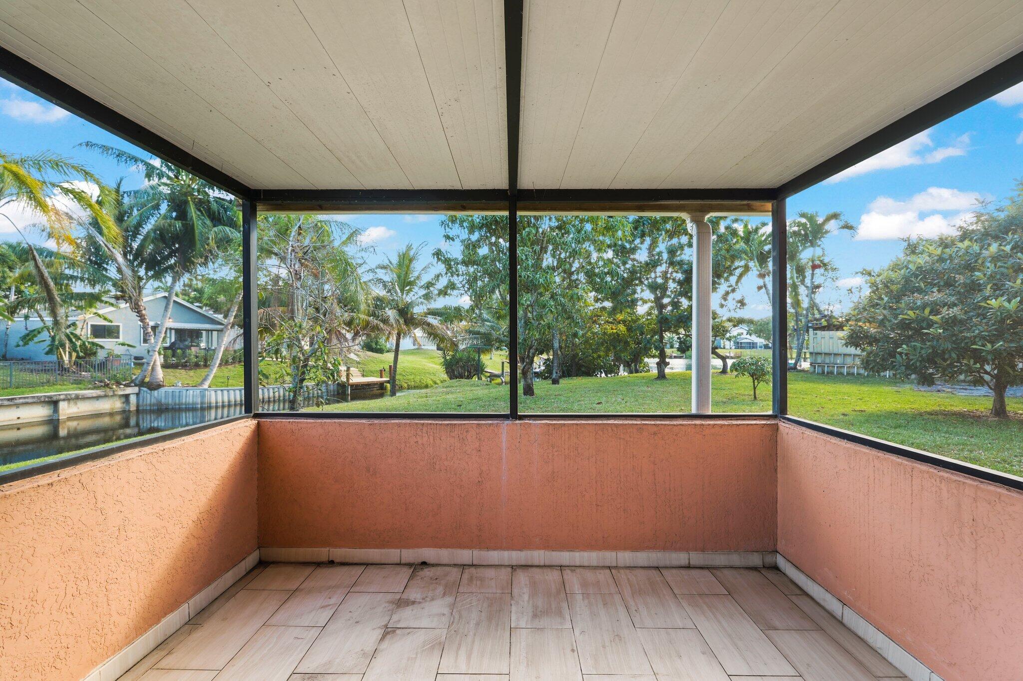 1235 NW 19th Terrace