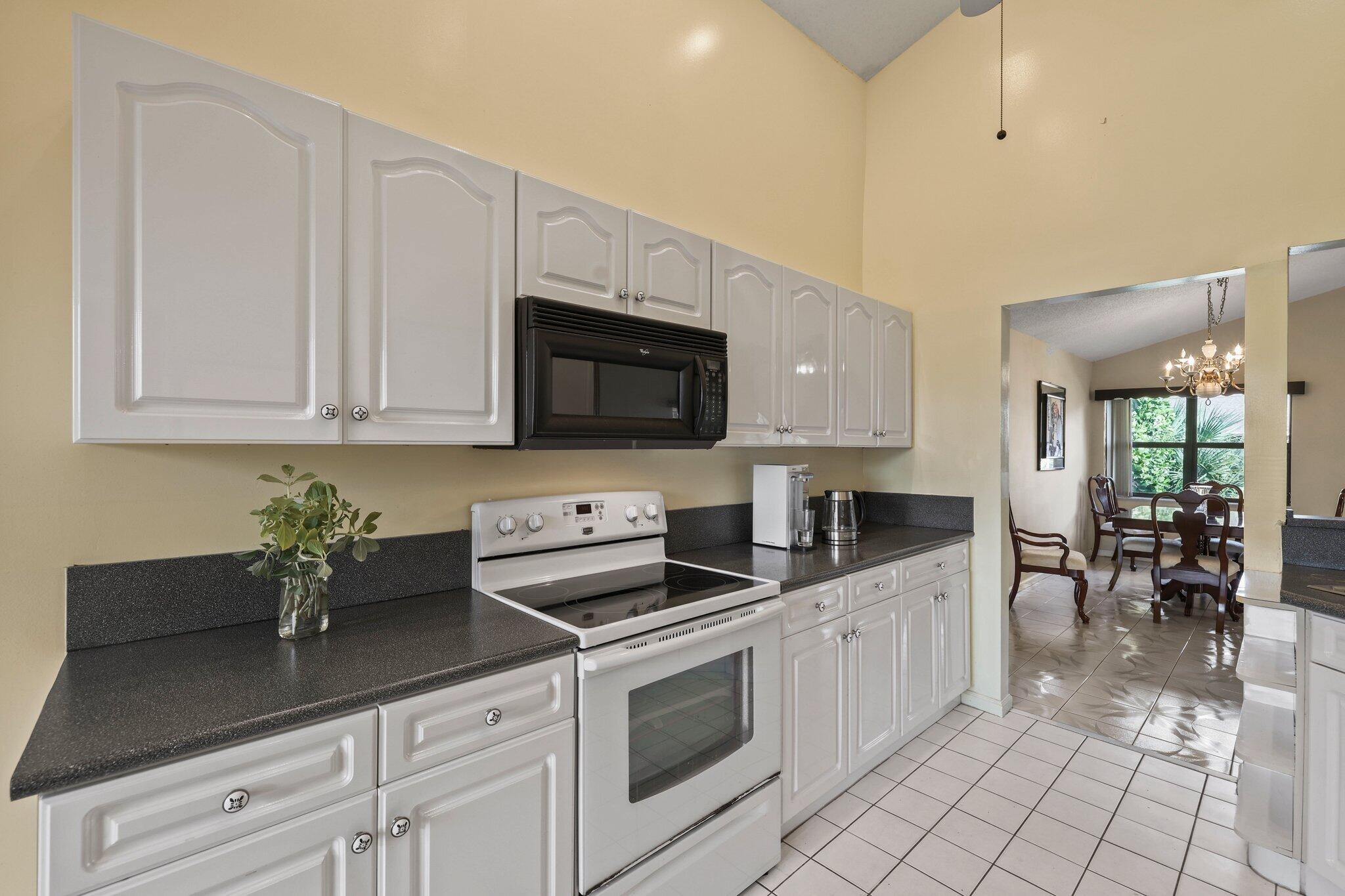 1235 NW 19th Terrace