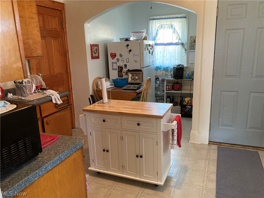 725 E Glenwood Avenue