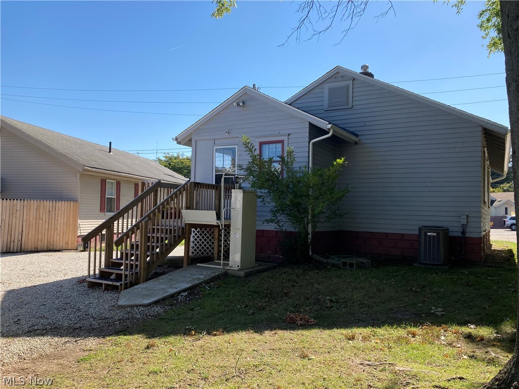 725 E Glenwood Avenue