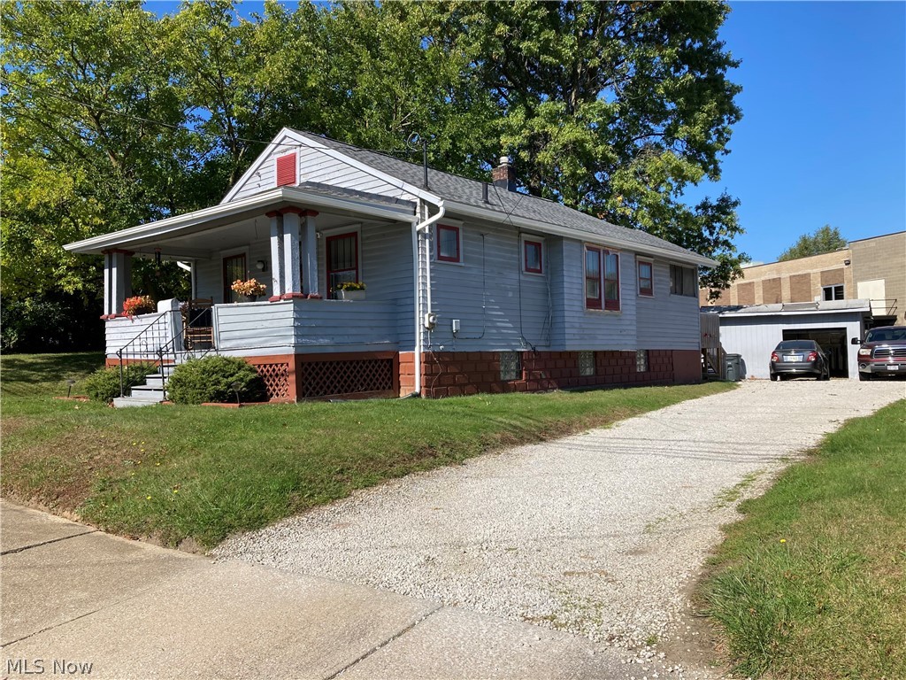 725 E Glenwood Avenue