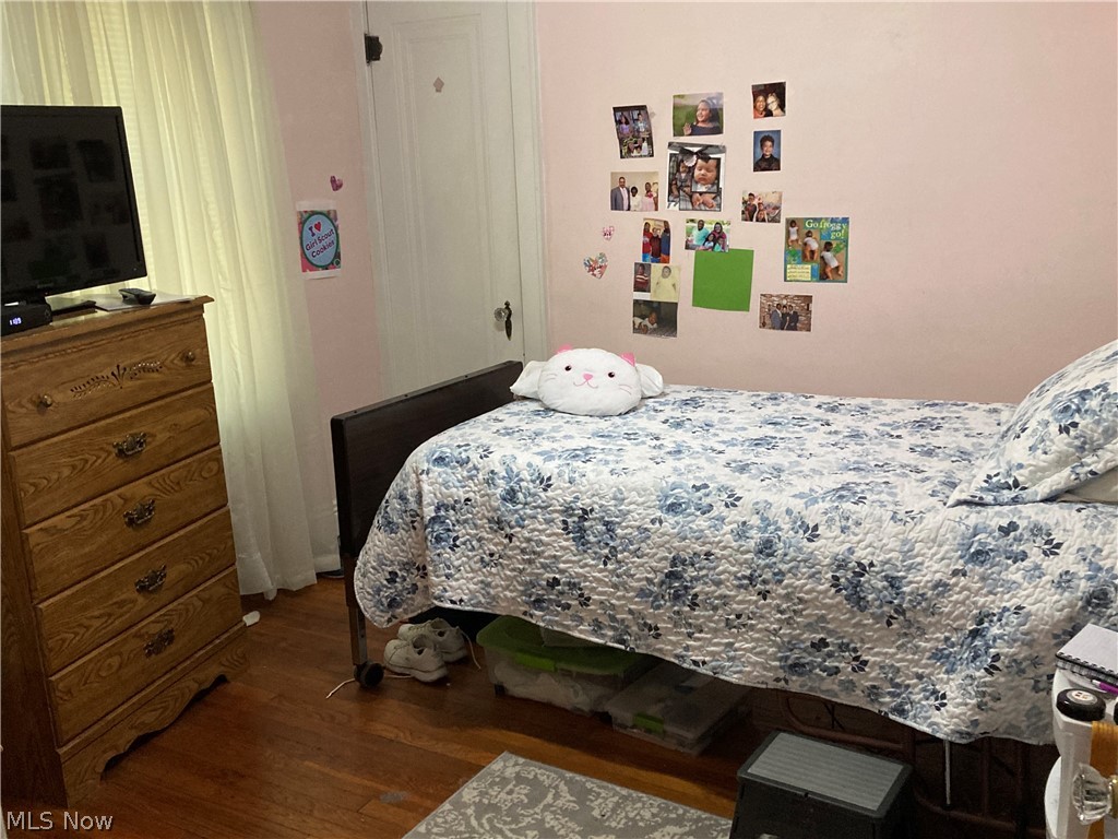 725 E Glenwood Avenue