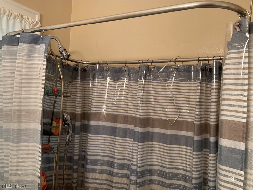 725 E Glenwood Avenue