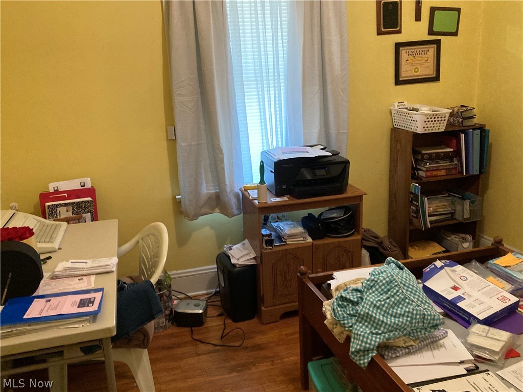 725 E Glenwood Avenue