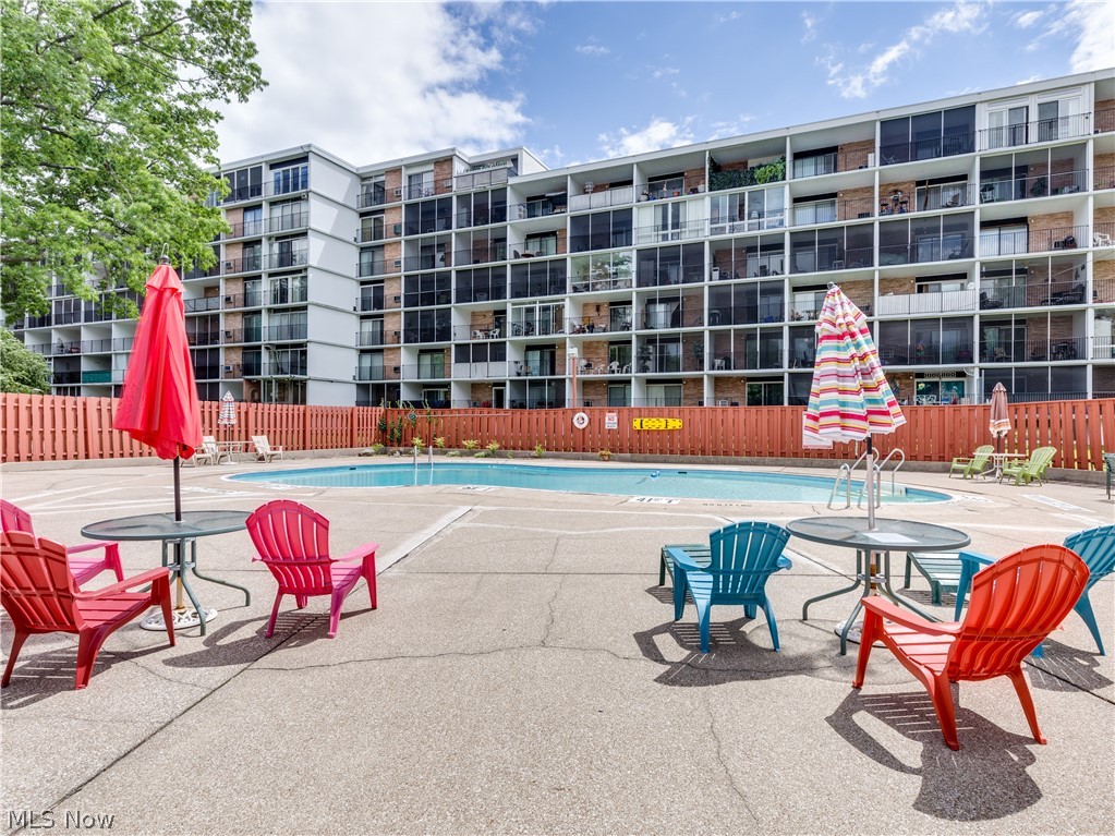 2331 E Market Street Unit: 209